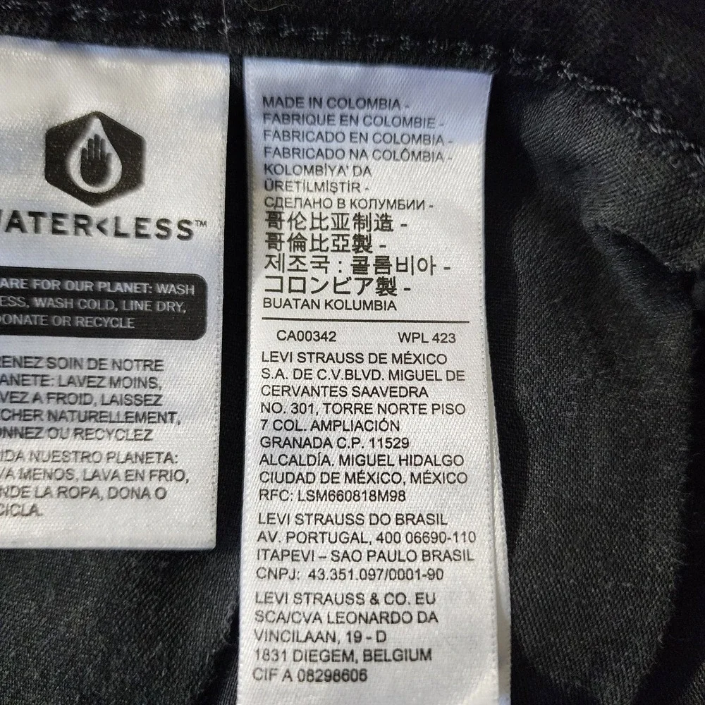 Levi's Women's 720 High Rise Super‎ Skinny Jeans Pants Black Measured Size 33